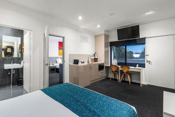 Private kitchenette