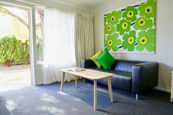 Room 25 of 48