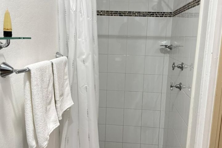 Room 45 of 53