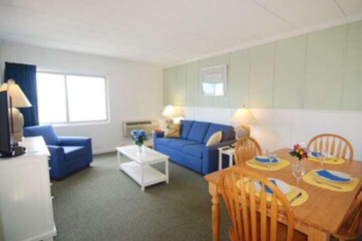 Room 19 of 156
