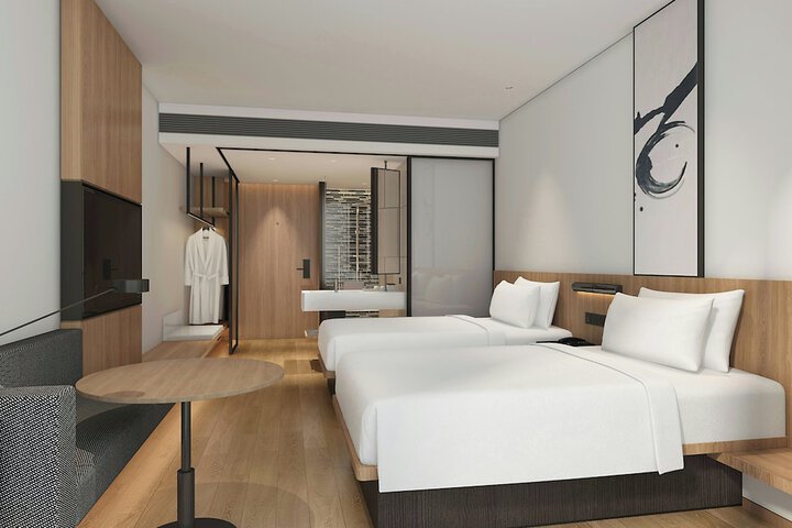 Room 9 of 31