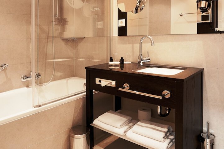 Bath Photo