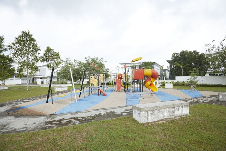 Childrens Activities 166 of 173