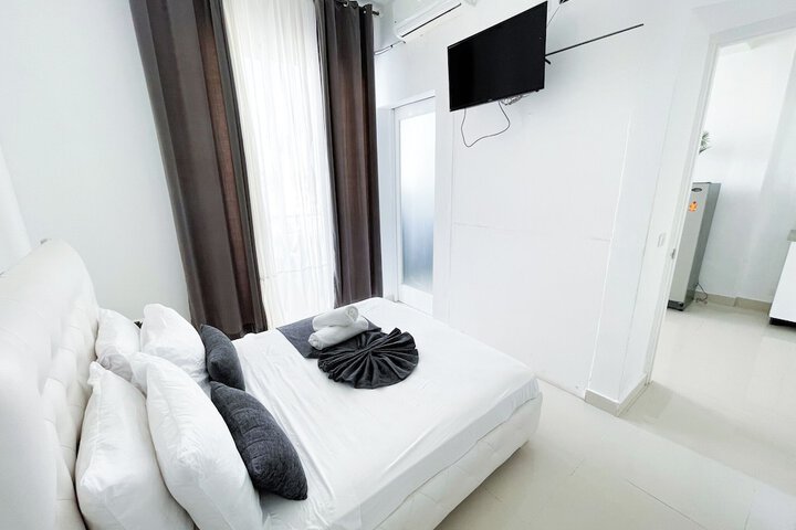 Room 8 of 41