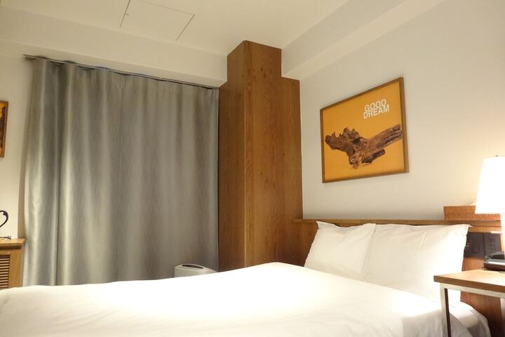 Room 7 of 31