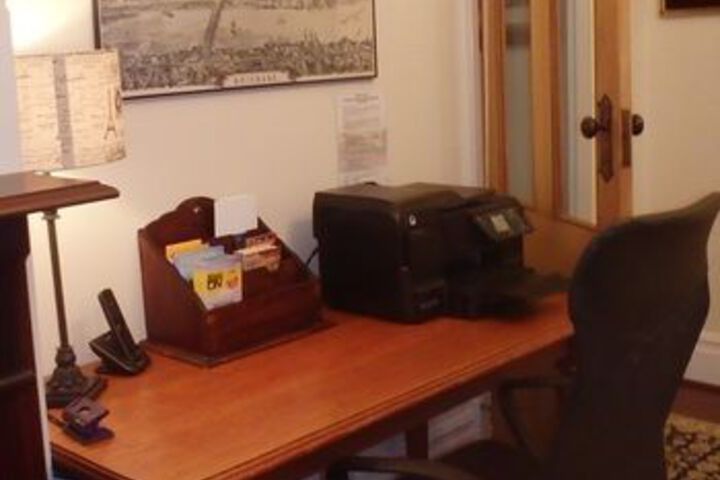 Business Center 13 of 47