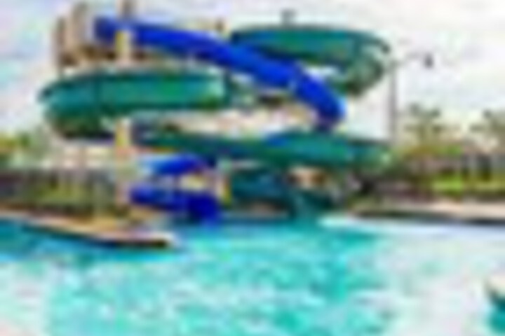 Pool 41 of 63