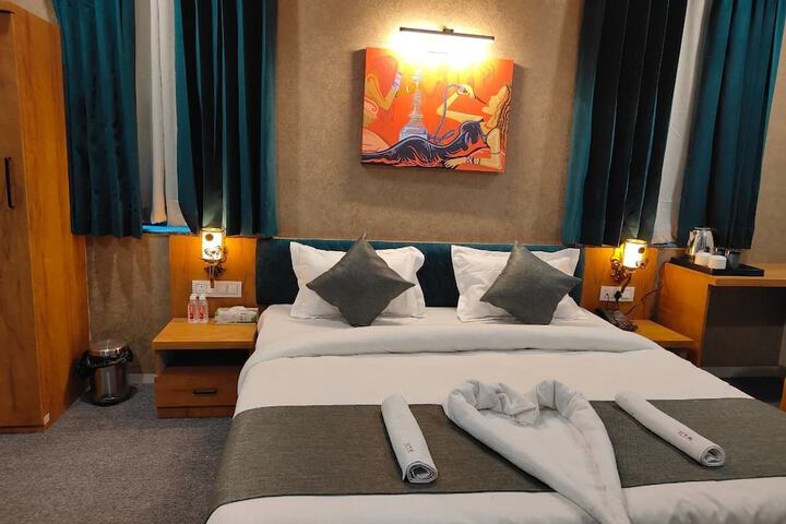 Room 26 of 55