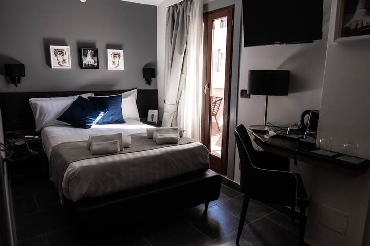 Room 85 of 209