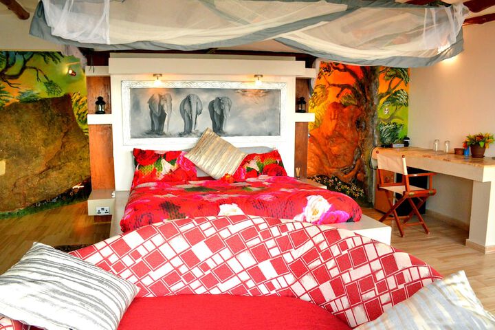 Room 2 of 26
