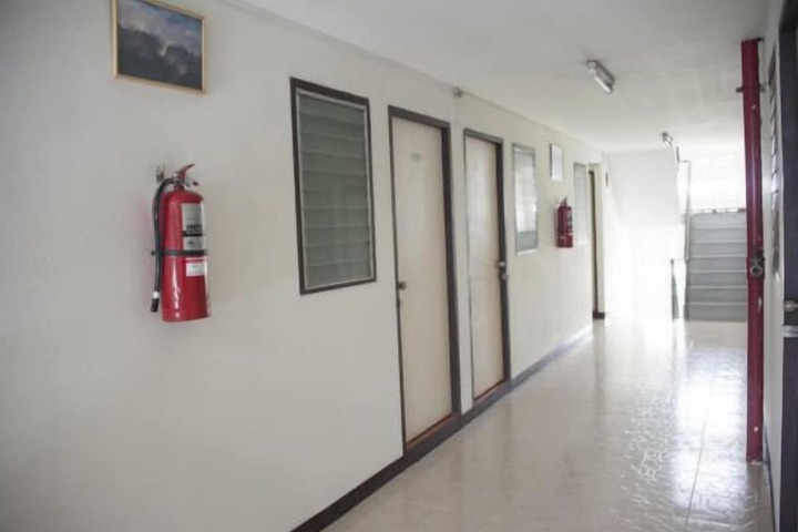 Ballroom/Hall 7 of 9