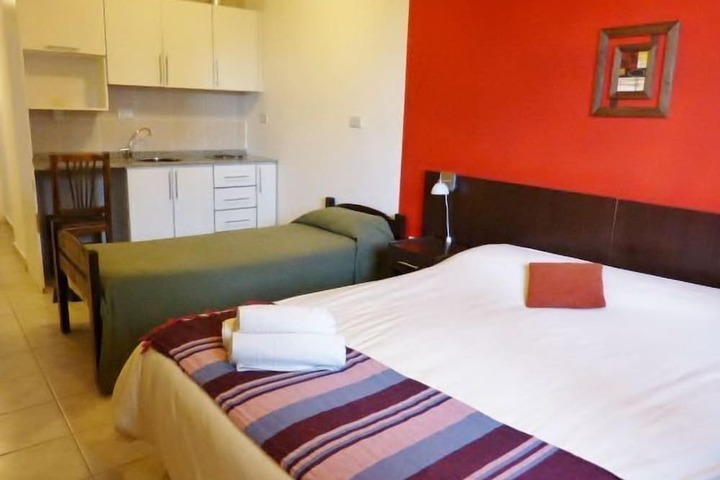 Room 8 of 32
