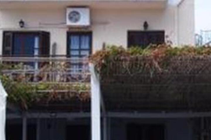 Penelope Hotel