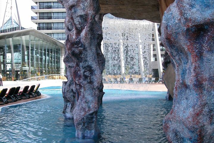 Pool Hotel