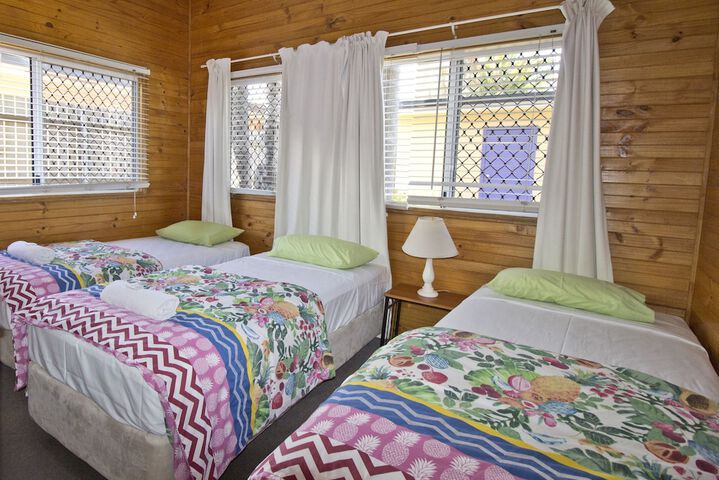 Room 3 of 48