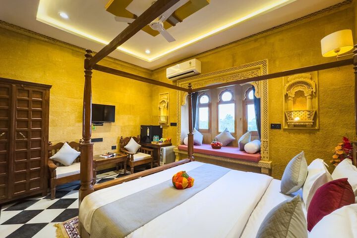 Room 20 of 42