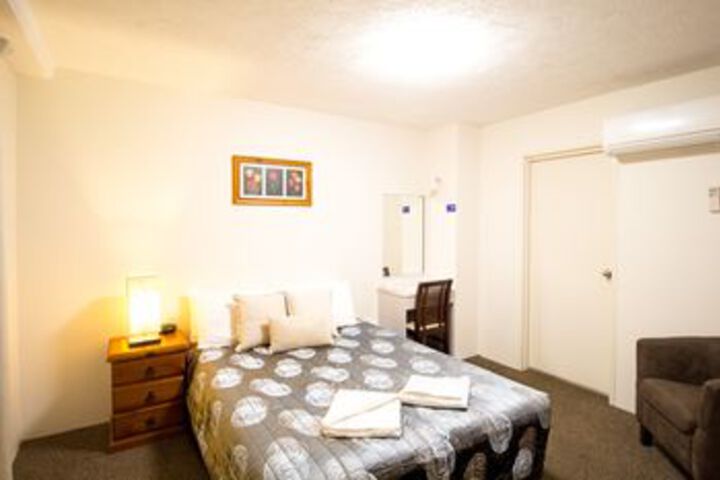 Room 22 of 72