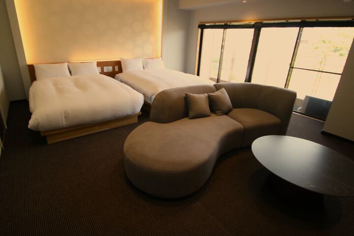 Room 22 of 51