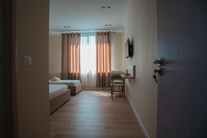 Room 8 of 54