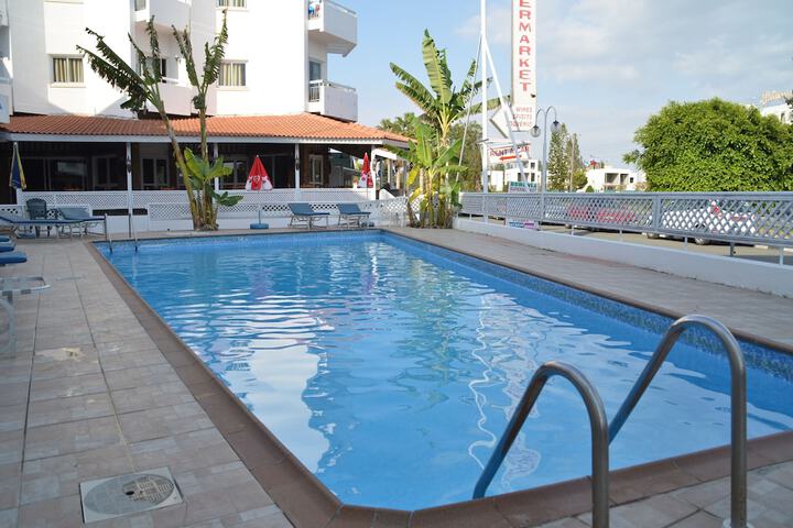Boronia Hotel Apartments