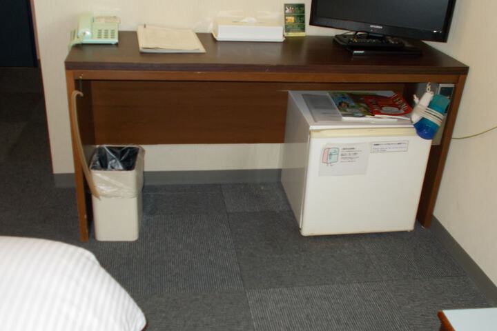 Room 8 of 49