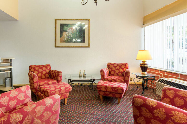 Hotel Interior 20 of 25