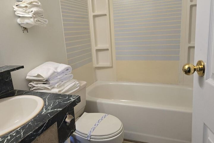 Clean Restrooms