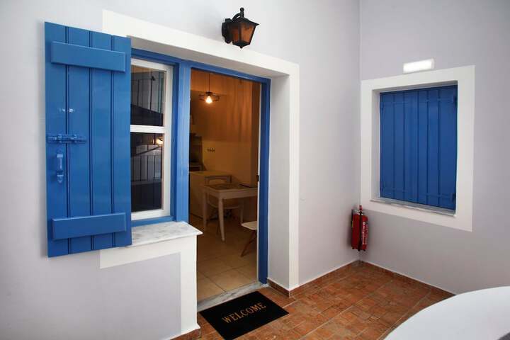 Room 8 of 49