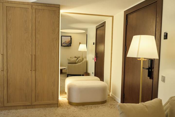 Room 29 of 71