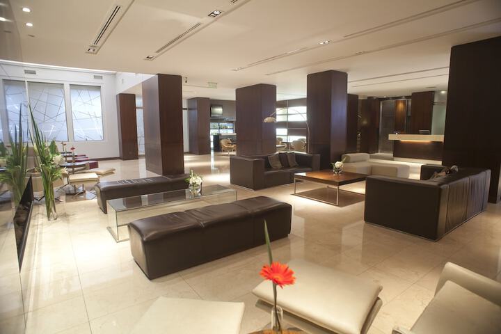 Hotel Interior 4 of 25