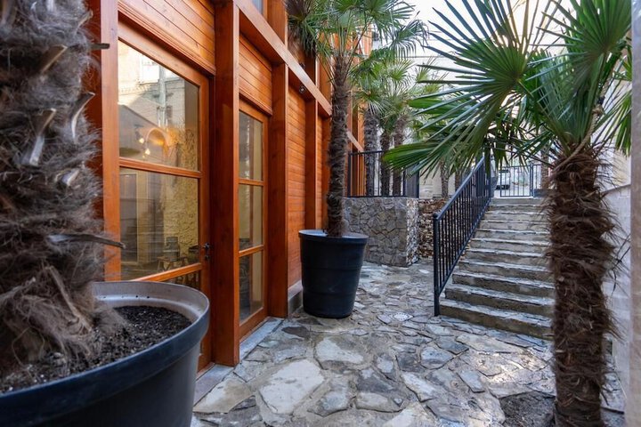 Hotel Exterior 34 of 42