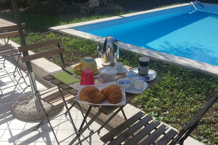 Hotel with Pool