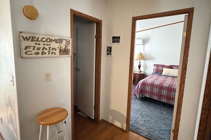 Room 26 of 98