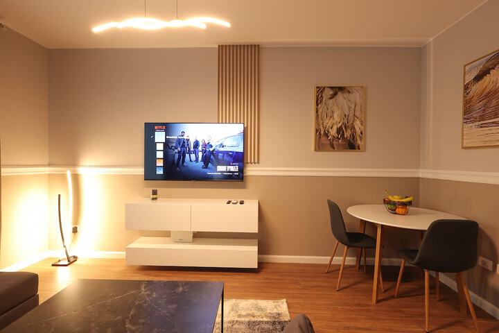 Room 65 of 169