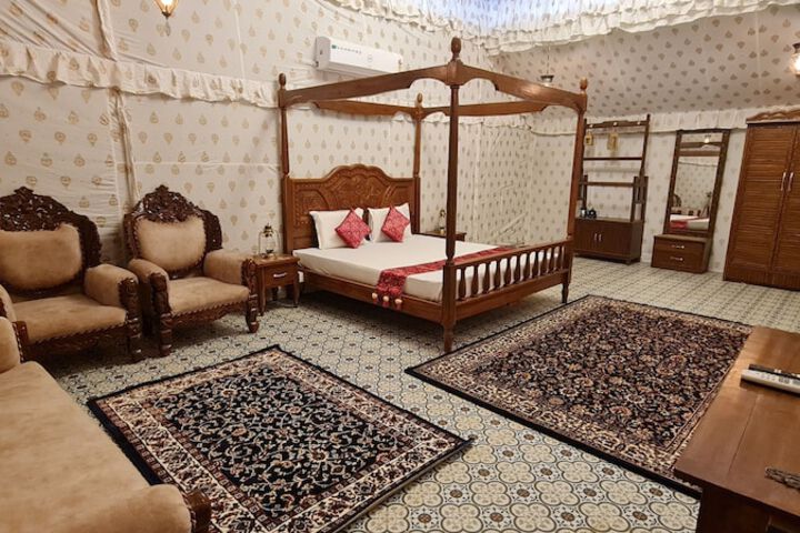 Room 7 of 23