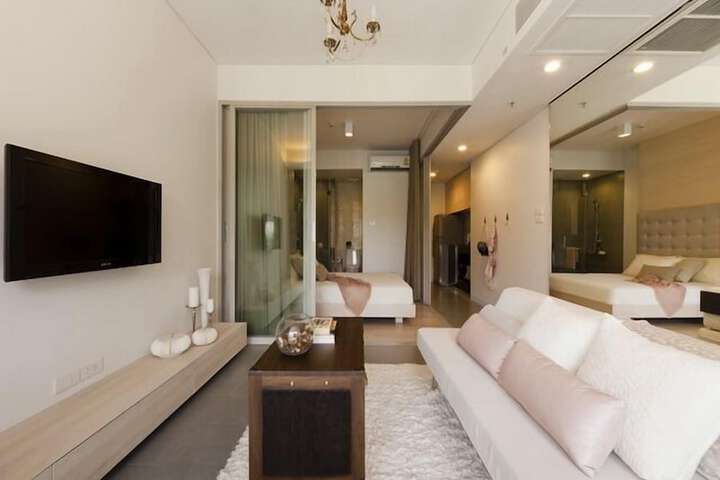 Room 9 of 36