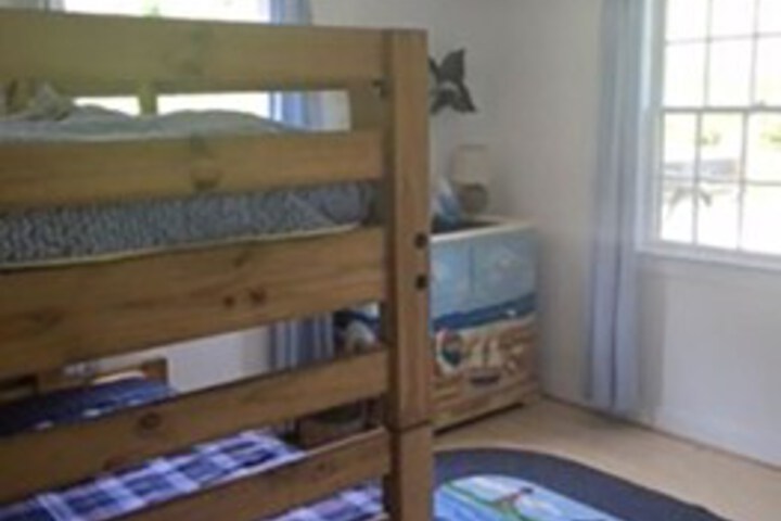 Room 18 of 18