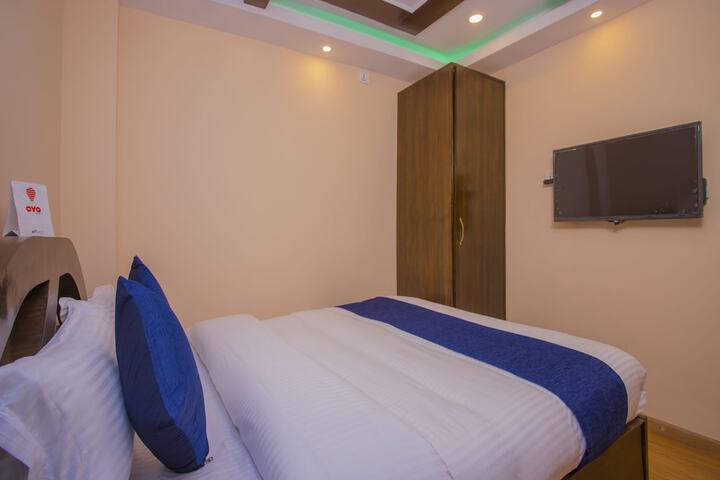 Room 15 of 16