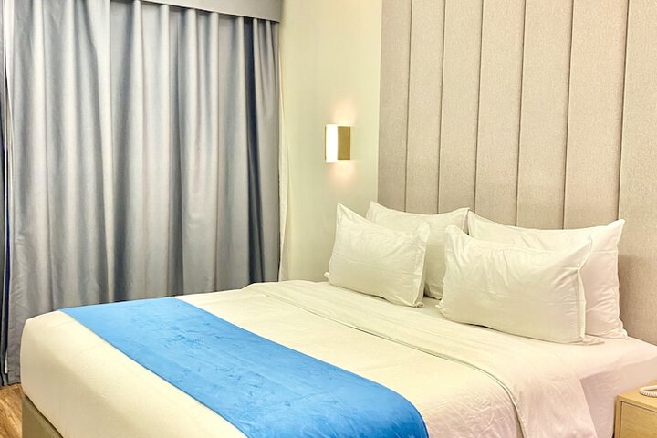 Room 40 of 65