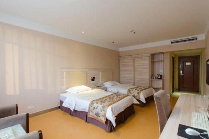 Yunxi Hotel