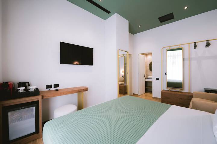 Room 48 of 91