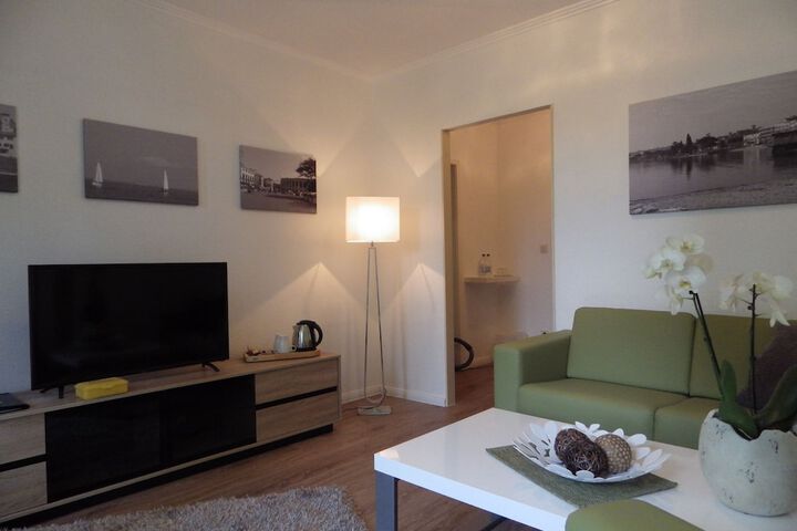 Room 13 of 47