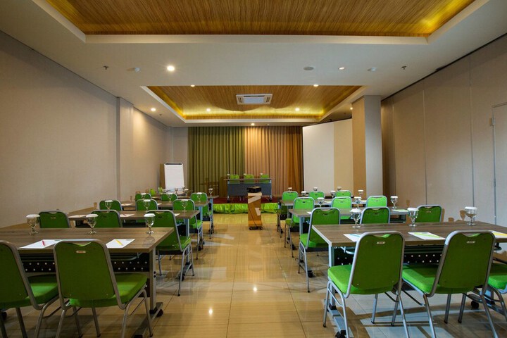 Meeting 30 of 32