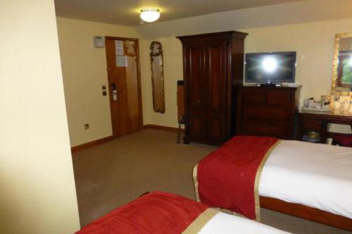 Photo 2