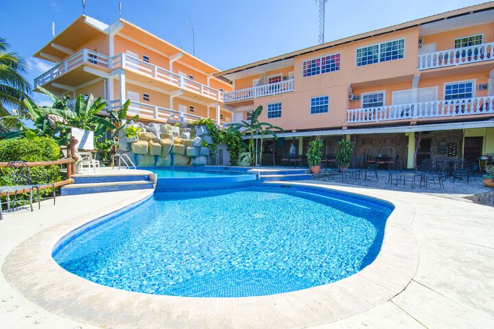 Pools & Facilities
