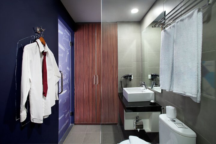 Bathroom Interior Photo
