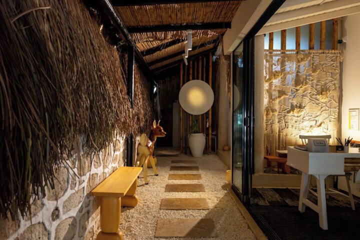 Hotel Interior 6 of 68