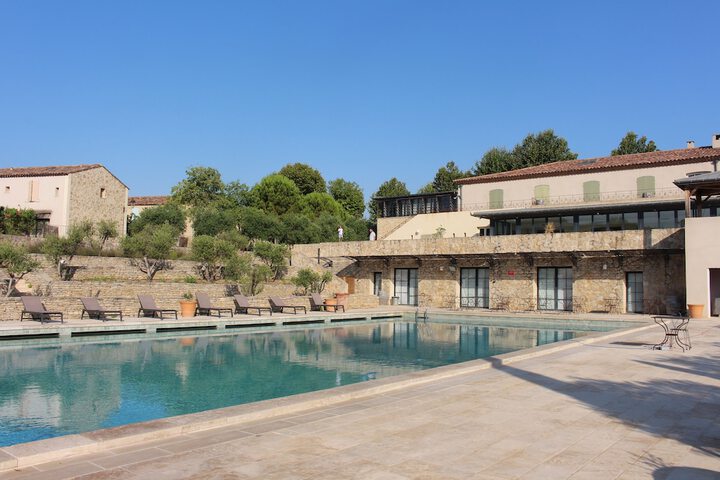 Pool Hotel