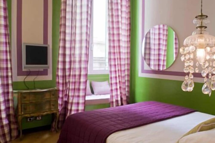 Room 7 of 26