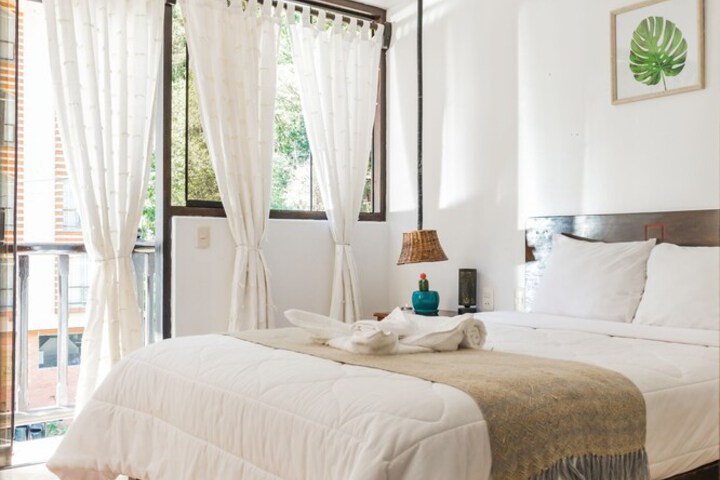 Room 33 of 36